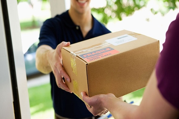 多家快递公司回应新规：按需配送 快递员“多劳多得”