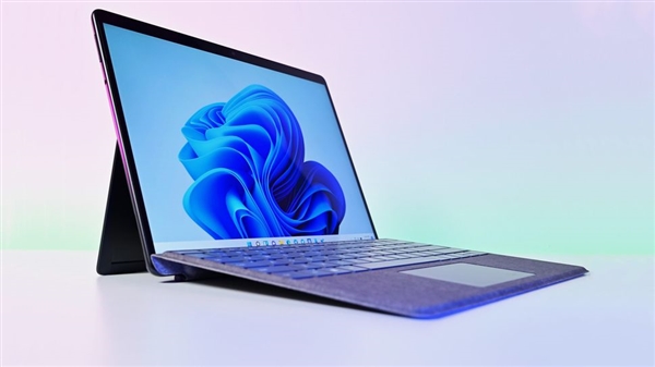 性能媲美MacBook Pro！曝微软Surface Pro 10和Surface Laptop 6本月发布