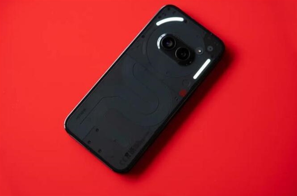 延续Glyph灯条设计！Nothing Phone (2a) 手机发布：内置天玑7200 Pro