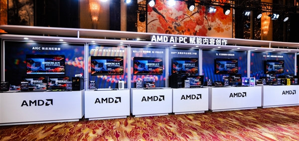 “苏妈”引领 AMD掀起AI PC中国浪潮！三管齐下、五路出击