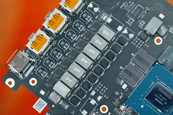 水墨赛博风！七彩虹RTX 4070 SUPER雾山五行定制版图赏