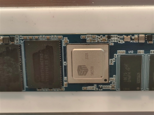 慧荣展示PCIe 5.0 SSD主控SM2508：读写双双满血14GB/s