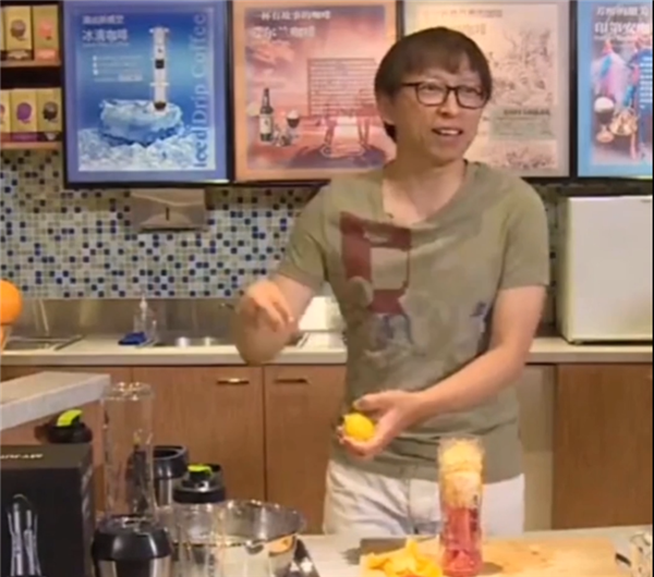 建议贾跃亭别骂小米了 赶紧去直播带货吧