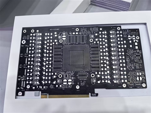 风冷内存、高端主机：七彩虹AIPC新品集结COMPUTEX 2024！