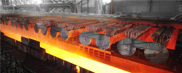 华为盘古大模型挺进炼钢厂：每年多产钢板2万余吨、多赚900余万元