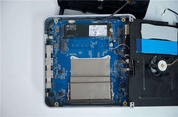 打破“不可能三角”！长江存储PC411 SSD成为OEM的完美新宠