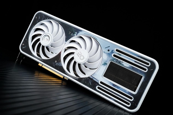 影驰GeForce RTX 4070 Ti SUPER突出挂牵版上手：《黑传奇：悟空》绝佳拍档