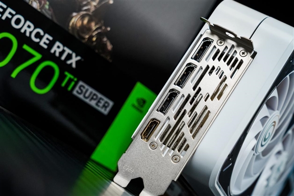 影驰GeForce RTX 4070 Ti SUPER突出挂牵版上手：《黑传奇：悟空》绝佳拍档