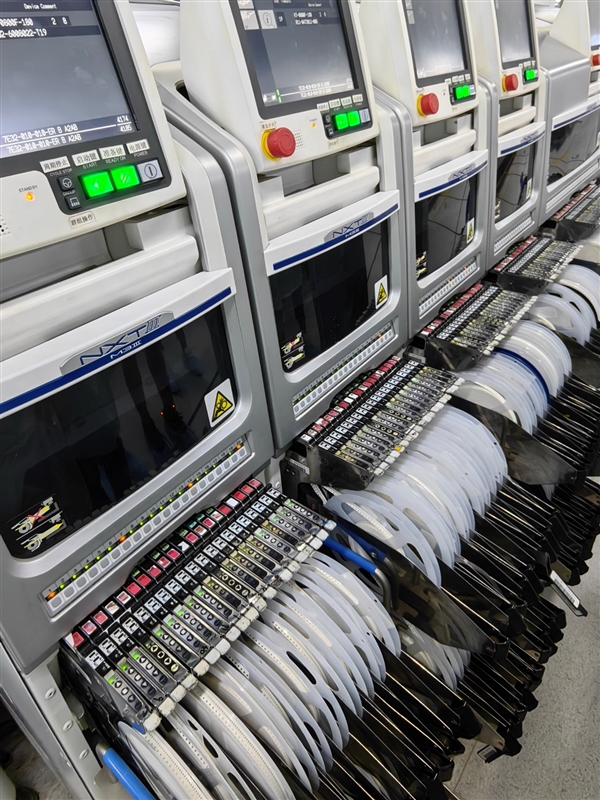 微星主板工厂行：除了生产线 我还看到了巨型仓库、尖端实验室