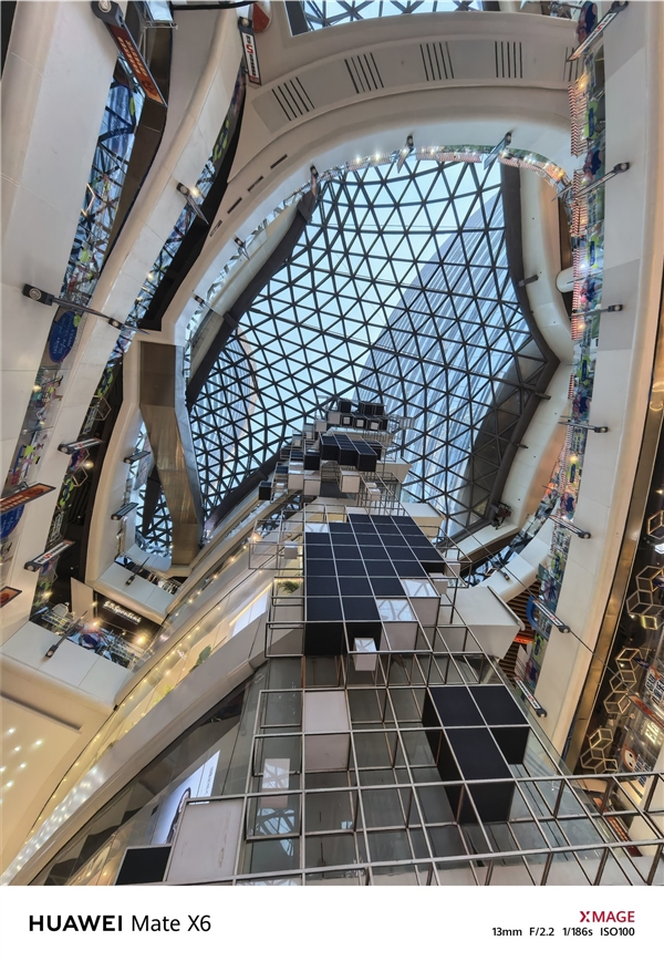 强得飞起!华为Mate X6折叠屏上手