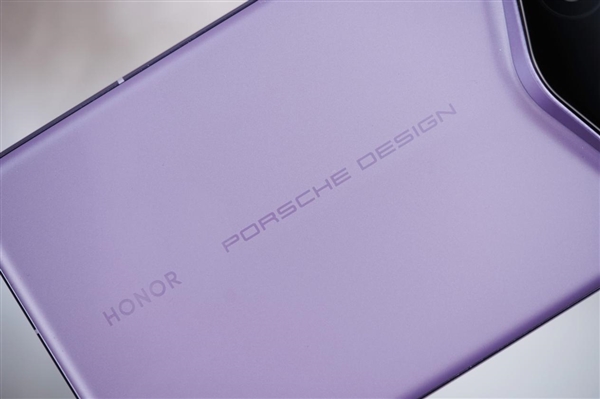 100倍变焦超远摄之王！荣耀Magic7 RSR保时捷设计图赏