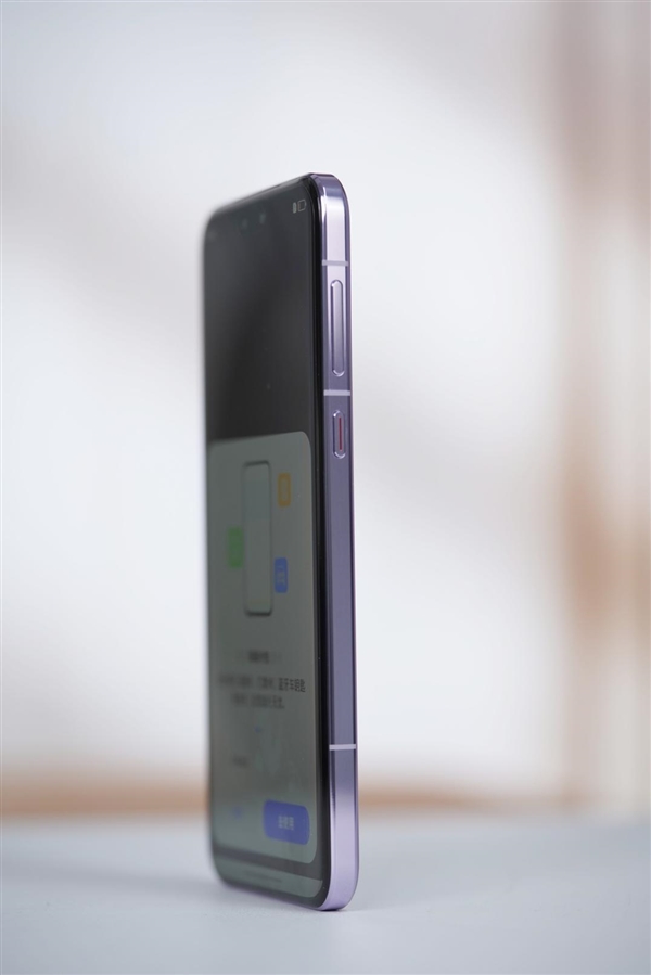 100倍变焦超远摄之王！荣耀Magic7 RSR保时捷设计图赏