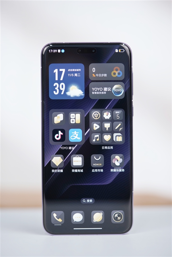 100倍变焦超远摄之王！荣耀Magic7 RSR保时捷设计图赏