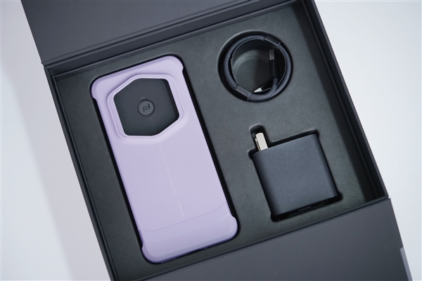 100倍变焦超远摄之王！荣耀Magic7 RSR保时捷设计图赏