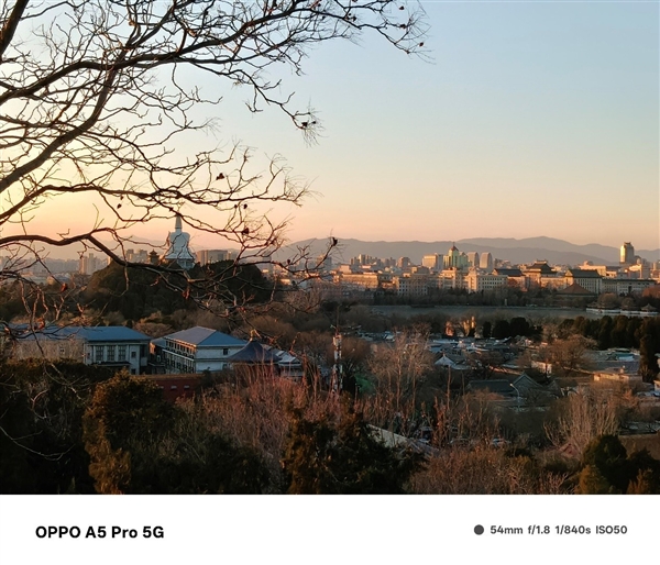 OPPO A5 Pro上手：防水性能离谱