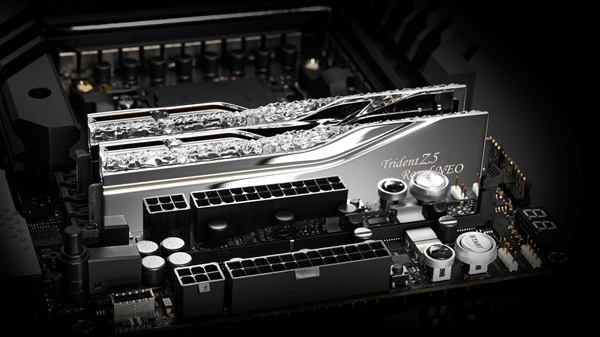 芝奇发布DDR5-6000 C26超低延迟内存：首次64GB