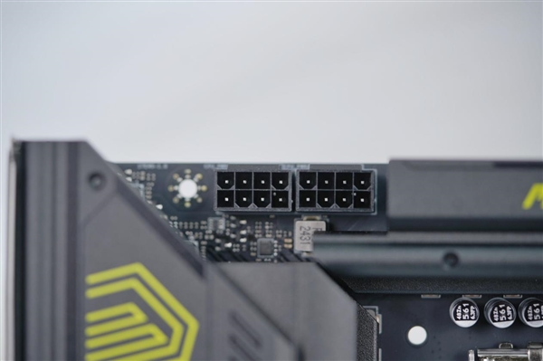 支持显卡快拆！微星B860M MORTAR WIFI主板图赏