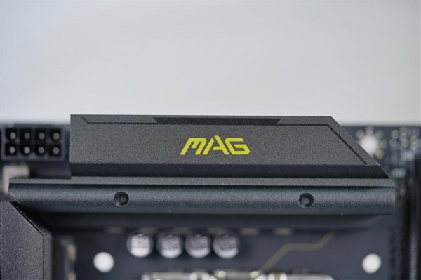 支持显卡快拆！微星B860M MORTAR WIFI主板图赏