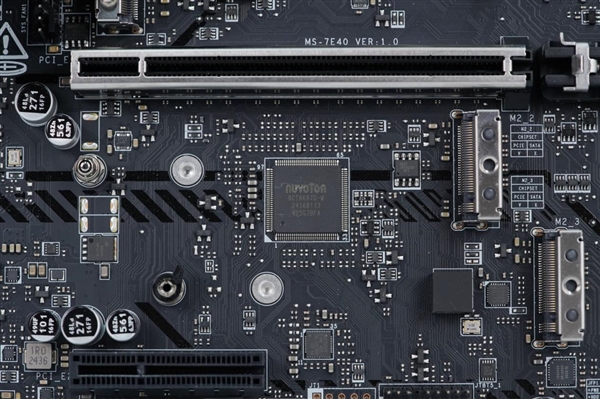 支持显卡快拆！微星B860M MORTAR WIFI主板图赏