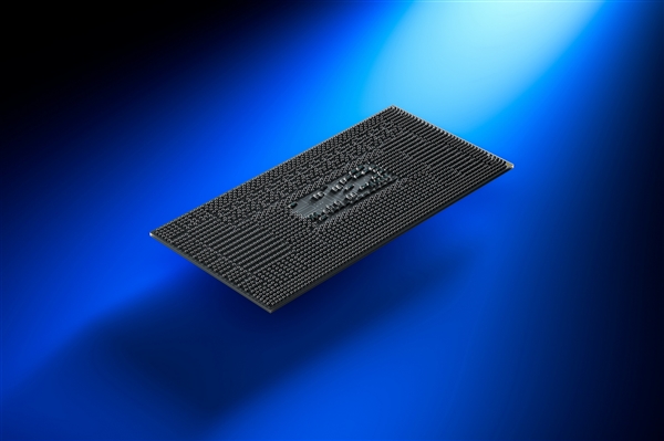 Intel酷睿Ultra 200HX/H/U官方美图赏：尺寸缩小33％