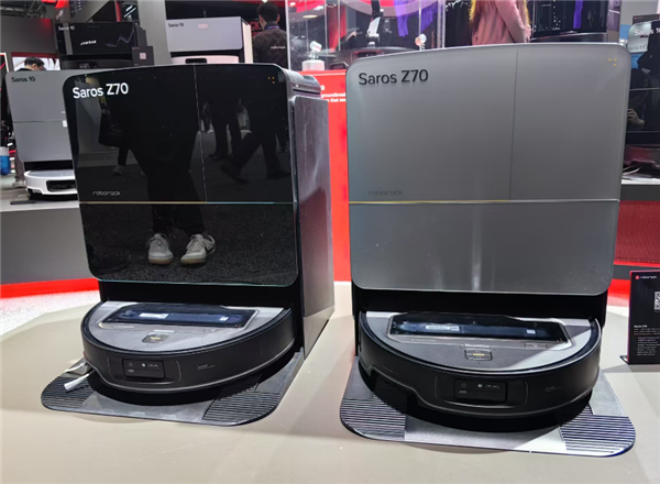 石头自清洁扫拖机器人产品G30发布：首创0缠系统与底盘升降