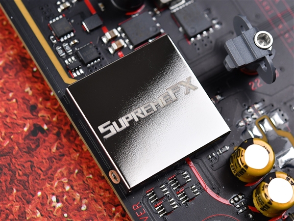 华硕Z890 RO姬主板上手:一键超频太好用了