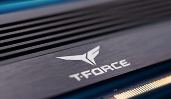 业界首款！十铨推出V90认证2TB SDXC存储卡：支持IP67防护