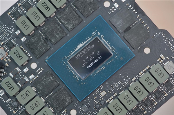 不够卖就涨价！厂商调高美国RTX 5090/5080显卡售价