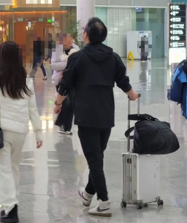 2878万案款未履行！王自如被签发限制消费令 从格力离职后大变样