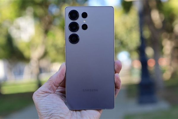 安卓万元机皇！三星Galaxy S25系列正式发布：顶配版售价13199元