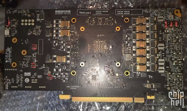 RTX 4090工程卡首次公开：残暴四个16针接口 供电2400W！