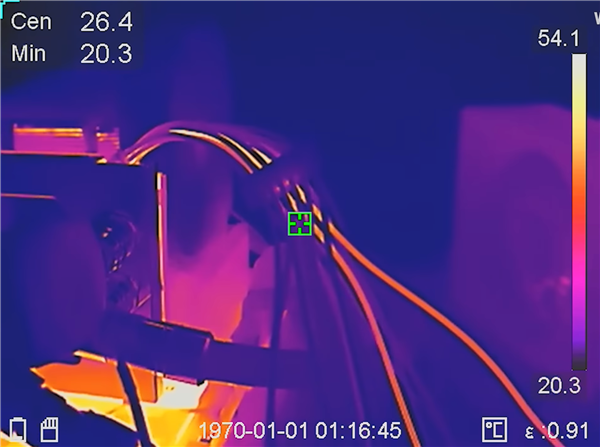 号称绝对安全！RTX 5090 FE电源线最热达151℃