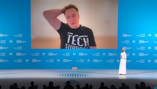 马斯克、蔡崇信亮相迪拜WGS大会 接力发布AI大消息