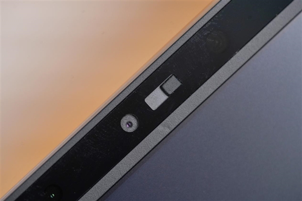 强劲性能+4K Mini-LED震撼大屏！微星泰坦18 Pro游戏本图赏