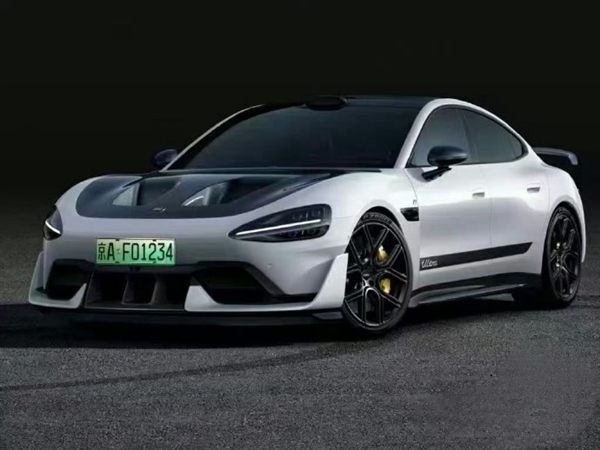 博主：后悔买小米SU7 Ultra黄色 我国新能源车牌配色真是叹息