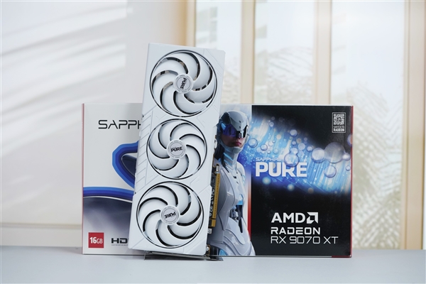 纯白高颜值！蓝宝石RX 9070 XT显卡图赏