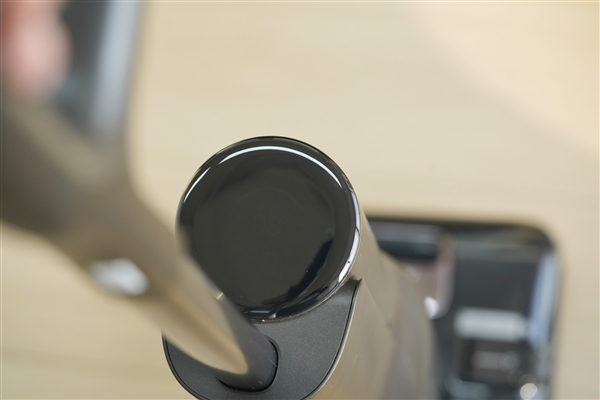 首创蒸汽热水双效洗地！石头智能洗地机A30 Pro Steam图赏