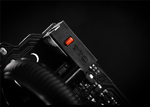 1.2s满电！怒喵首款鼠标Infinity Mouse发布：热插拔磁吸电池