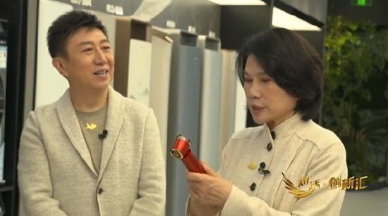 值这么多钱吗！董明珠每晚都使用的格力美容仪：定价9800元 主打抗衰