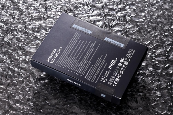 三星9100 PRO PCIe 5.0 NVMe M.2上手：PCIe 5.0时代的性能巅峰