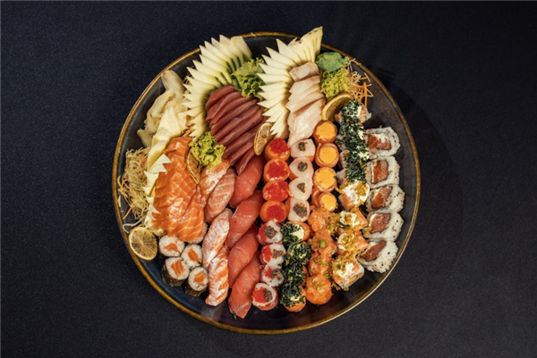 钟南山呼吁：不要为节约吃剩饭剩菜