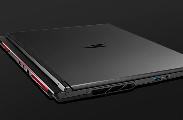 宏碁暗影骑士擎7S游戏本首发16599元起：酷睿Ultra 200HX+RTX 5080