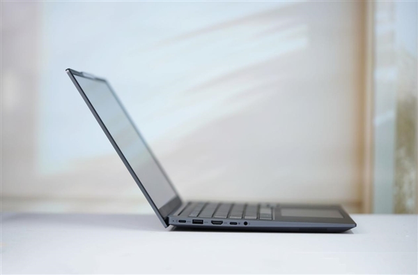 首发兆芯KX-7000！联想开天N8 Pro笔记本图赏