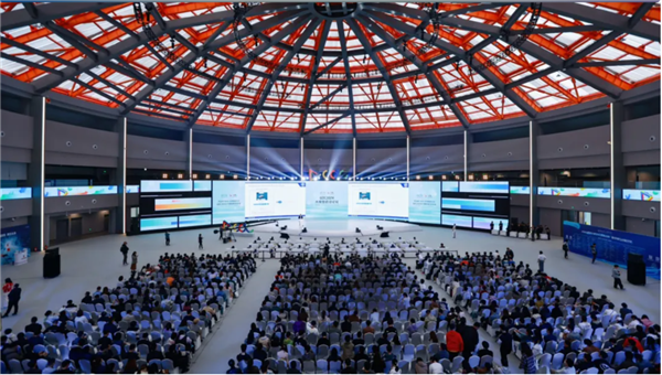 都说页游要死了 结果老外想做自己的“贪玩蓝月”