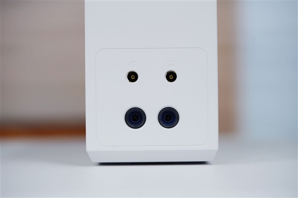 RTX 5090降临！机械革命耀世16 Ultra图赏