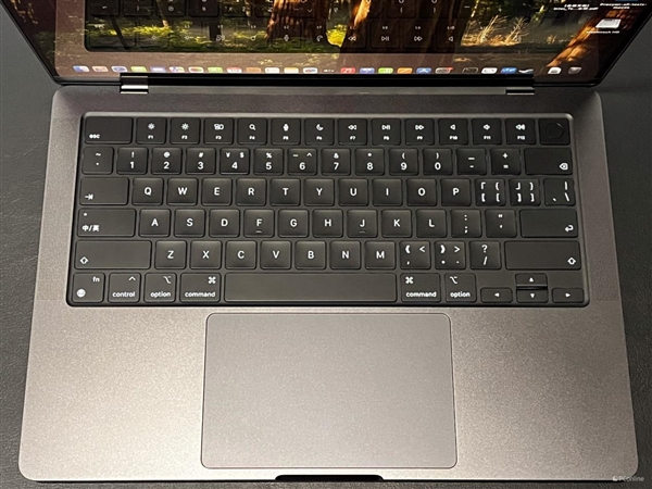 M4被低估了！MacBook Pro 14 2024性能实测：能效比标杆