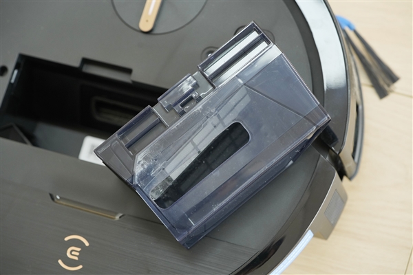 行业首款双核旗舰洗地机！地宝X9 PRO图赏