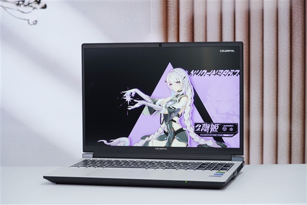 满血RTX 5070Ti加持！七彩虹隐星P16 Pro图赏