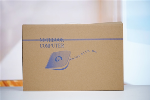 满血RTX 5070Ti加持！七彩虹隐星P16 Pro图赏