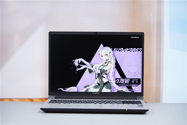 满血RTX 5070Ti加持！七彩虹隐星P16 Pro图赏